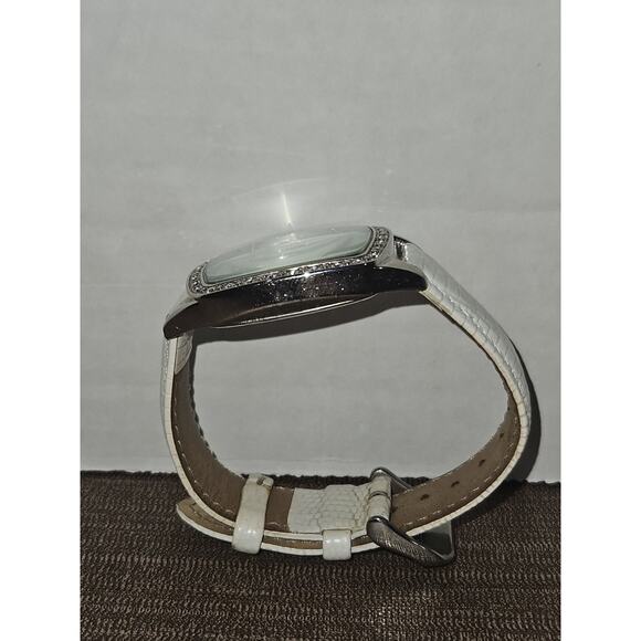 Joan Rivers Classics Collection Quartz Watch Leather Silver White Pave - Picture 7 of 7